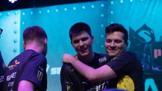 他的中距离 他的中距离